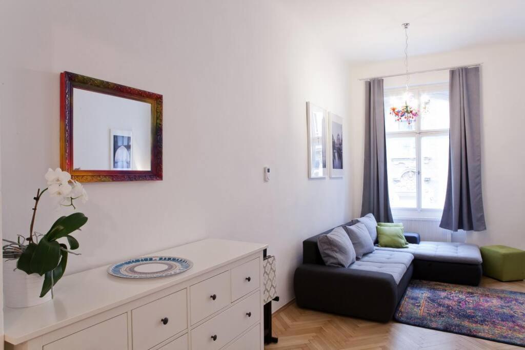 Prague Center Apartment With Fireplace Praga Exterior foto